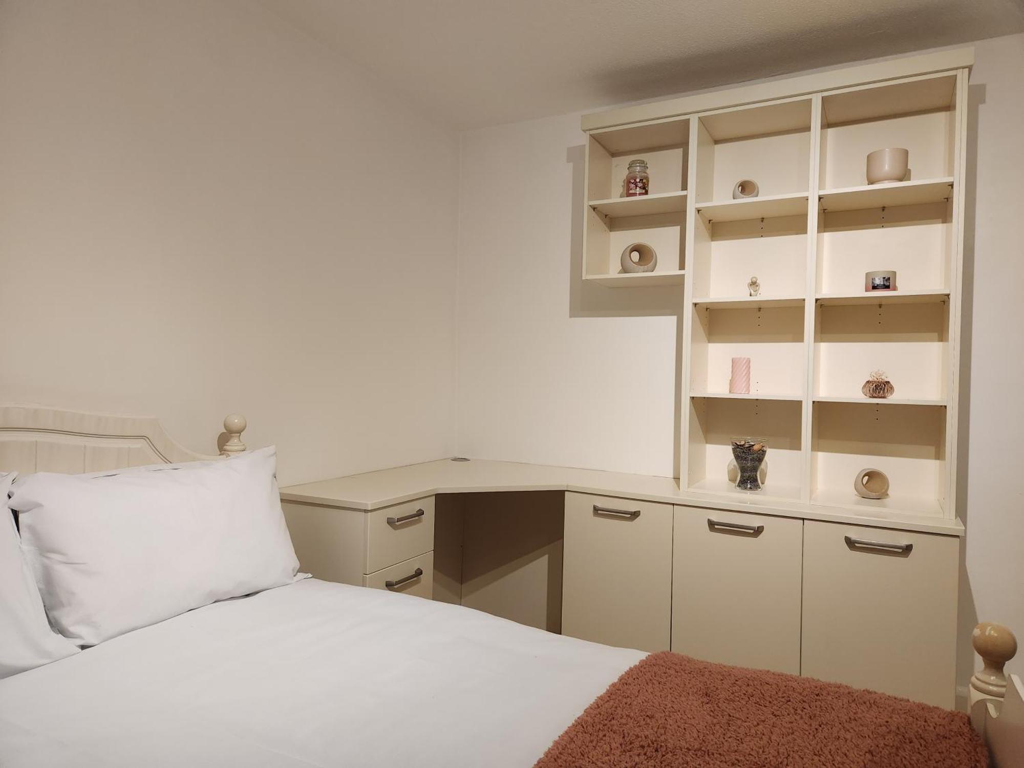 ברמינגהאם Elmdon House With 4 Spacious Bedrooms To Choose מראה חיצוני תמונה