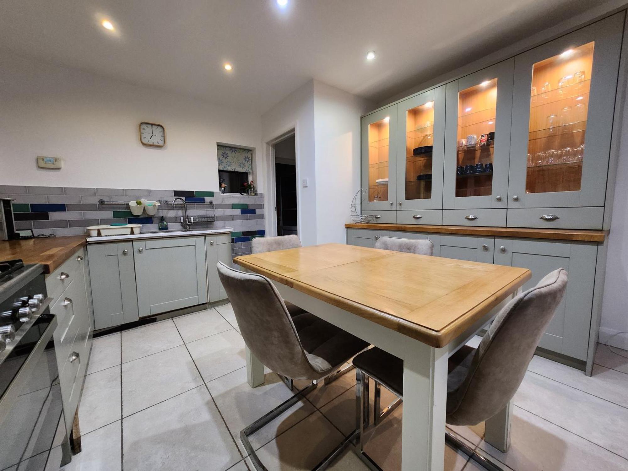 ברמינגהאם Elmdon House With 4 Spacious Bedrooms To Choose מראה חיצוני תמונה